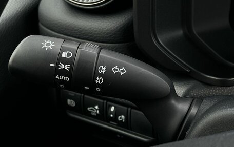 Toyota Land Cruiser Prado, 2024 год, 9 990 000 рублей, 12 фотография