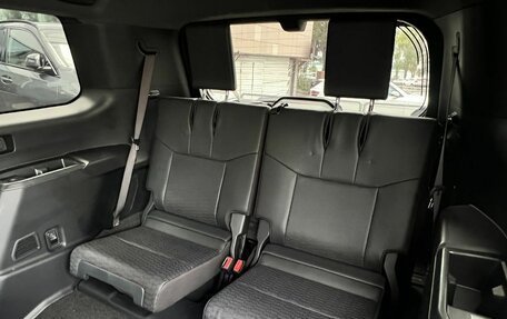 Toyota Land Cruiser Prado, 2024 год, 9 990 000 рублей, 8 фотография