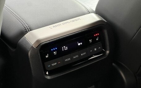 Toyota Land Cruiser Prado, 2024 год, 9 990 000 рублей, 35 фотография