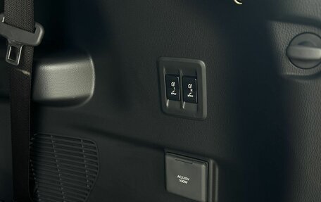Toyota Land Cruiser Prado, 2024 год, 9 990 000 рублей, 37 фотография
