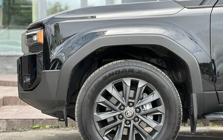 Toyota Land Cruiser Prado, 2024 год, 9 990 000 рублей, 38 фотография