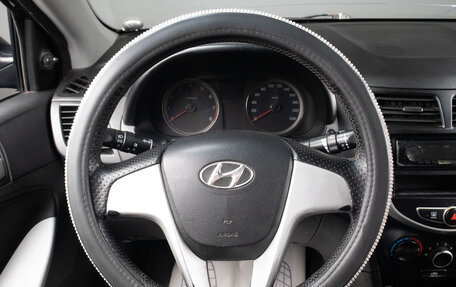 Hyundai Solaris II рестайлинг, 2011 год, 569 000 рублей, 10 фотография