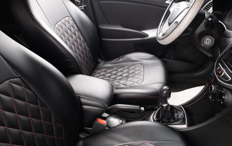 Hyundai Solaris II рестайлинг, 2011 год, 569 000 рублей, 14 фотография