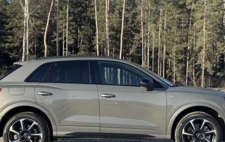 Audi Q3, 2022 год, 2 500 000 рублей, 3 фотография