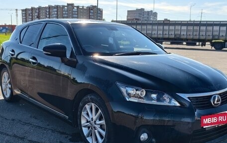 Lexus CT I рестайлинг, 2011 год, 1 350 000 рублей, 2 фотография