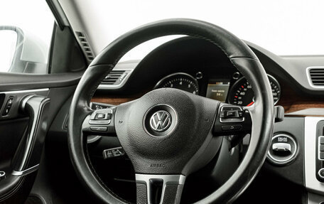 Volkswagen Passat B7, 2011 год, 1 385 000 рублей, 15 фотография