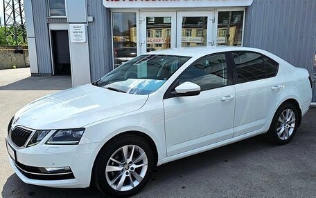Skoda Octavia, 2018 год, 1 689 000 рублей, 4 фотография
