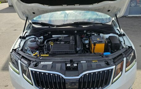 Skoda Octavia, 2018 год, 1 689 000 рублей, 8 фотография
