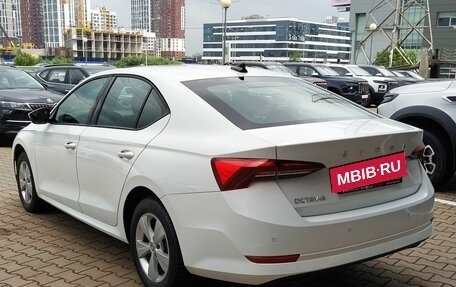 Skoda Octavia IV, 2021 год, 2 300 000 рублей, 6 фотография