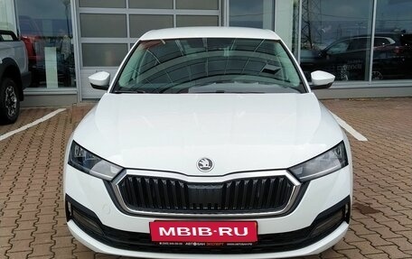 Skoda Octavia IV, 2021 год, 2 300 000 рублей, 2 фотография