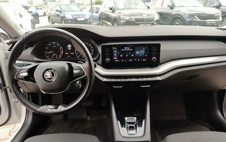 Skoda Octavia IV, 2021 год, 2 300 000 рублей, 23 фотография