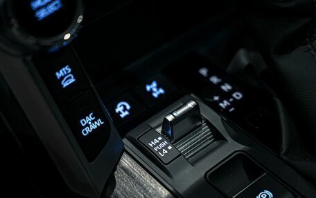 Toyota Land Cruiser, 2021 год, 11 900 000 рублей, 15 фотография