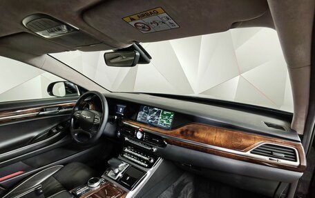 Genesis G90 I рестайлинг, 2017 год, 1 693 000 рублей, 12 фотография