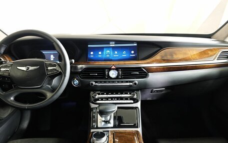 Genesis G90 I рестайлинг, 2017 год, 1 693 000 рублей, 14 фотография