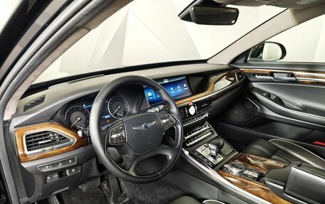 Genesis G90 I рестайлинг, 2017 год, 1 693 000 рублей, 16 фотография