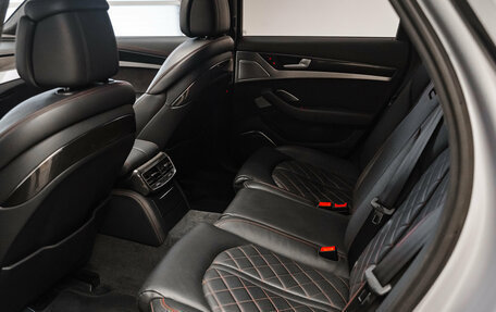 Audi S8, 2016 год, 10 900 000 рублей, 14 фотография
