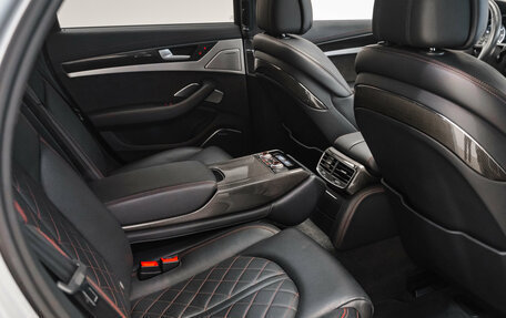 Audi S8, 2016 год, 10 900 000 рублей, 15 фотография