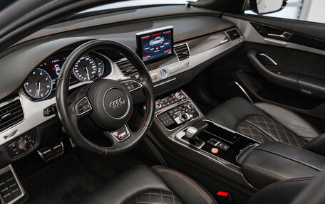 Audi S8, 2016 год, 10 900 000 рублей, 13 фотография