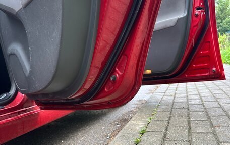 Toyota Prius, 2010 год, 1 220 000 рублей, 8 фотография