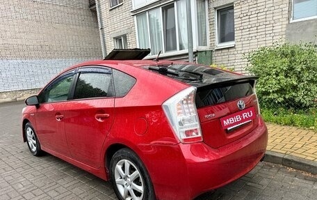 Toyota Prius, 2010 год, 1 220 000 рублей, 5 фотография