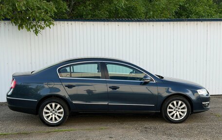 Volkswagen Passat B6, 2007 год, 749 999 рублей, 2 фотография