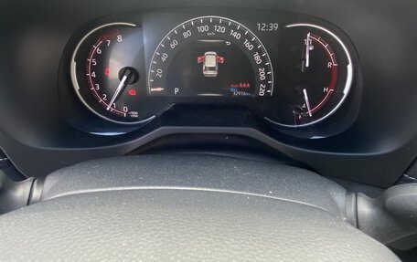 Toyota RAV4, 2022 год, 5 100 000 рублей, 10 фотография