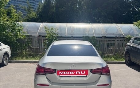 Mercedes-Benz A-Класс, 2019 год, 2 290 000 рублей, 2 фотография