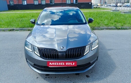 Skoda Octavia, 2018 год, 1 880 000 рублей, 2 фотография