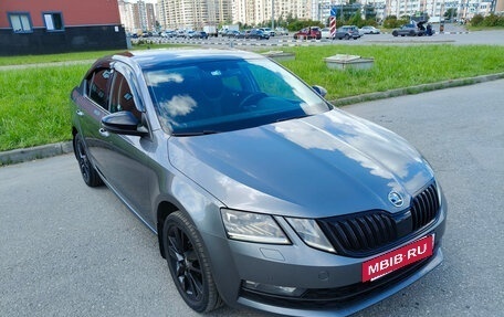 Skoda Octavia, 2018 год, 1 880 000 рублей, 3 фотография