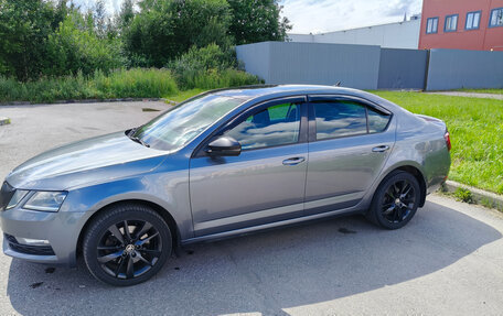 Skoda Octavia, 2018 год, 1 880 000 рублей, 12 фотография