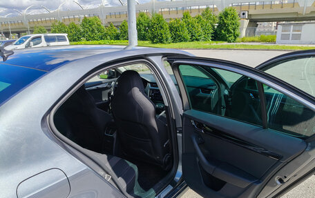 Skoda Octavia, 2018 год, 1 880 000 рублей, 26 фотография
