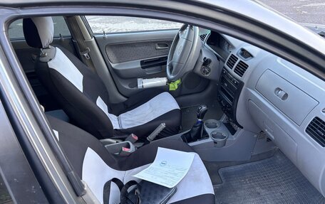 KIA Rio II, 2004 год, 130 000 рублей, 8 фотография