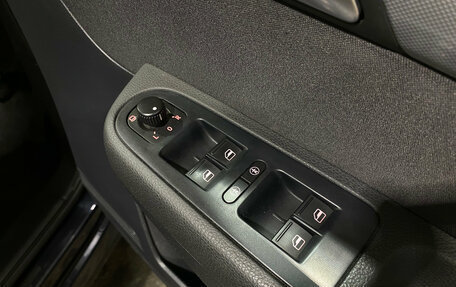Volkswagen Sharan II, 2012 год, 1 445 000 рублей, 16 фотография