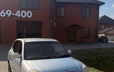 Daihatsu Storia, 2003 год, 200 000 рублей, 1 фотография