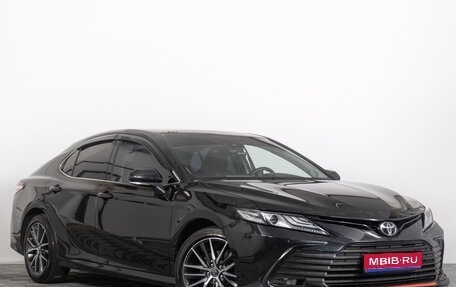 Toyota Camry, 2023 год, 3 699 000 рублей, 1 фотография