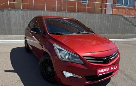 Hyundai Solaris II рестайлинг, 2016 год, 940 000 рублей, 5 фотография