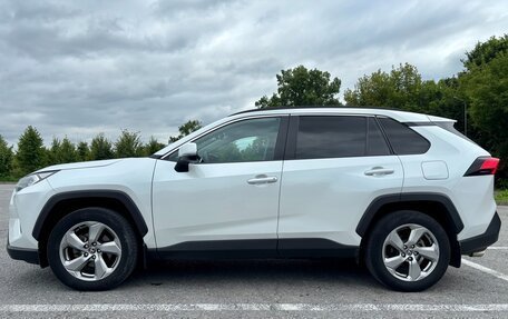 Toyota RAV4, 2021 год, 3 949 000 рублей, 4 фотография