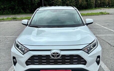 Toyota RAV4, 2021 год, 3 949 000 рублей, 3 фотография