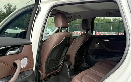 BMW X1, 2022 год, 2 300 000 рублей, 8 фотография