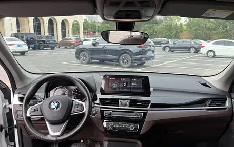 BMW X1, 2022 год, 2 300 000 рублей, 12 фотография