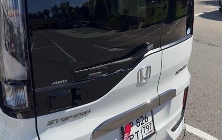 Honda Stepwgn IV, 2021 год, 3 300 000 рублей, 3 фотография