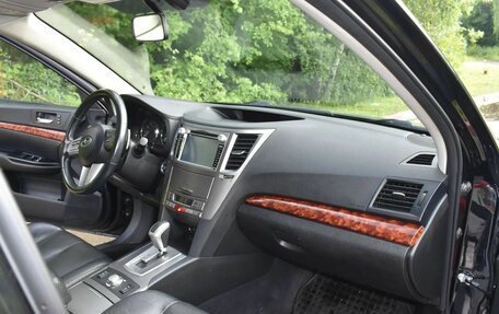 Subaru Outback IV рестайлинг, 2011 год, 1 700 000 рублей, 20 фотография