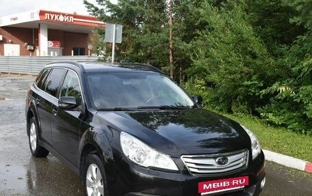 Subaru Outback IV рестайлинг, 2011 год, 1 700 000 рублей, 2 фотография