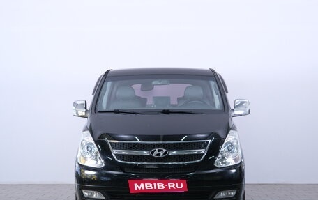 Hyundai Grand Starex Grand Starex I рестайлинг 2, 2011 год, 1 649 000 рублей, 2 фотография