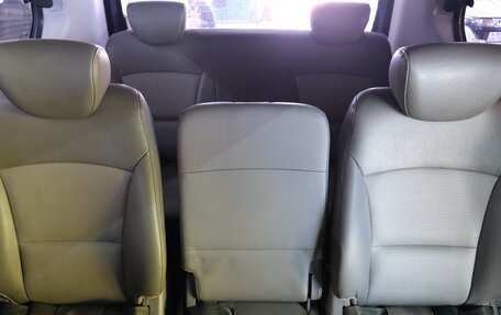 Hyundai Grand Starex Grand Starex I рестайлинг 2, 2011 год, 1 649 000 рублей, 21 фотография