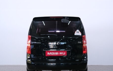 Hyundai Grand Starex Grand Starex I рестайлинг 2, 2011 год, 1 649 000 рублей, 6 фотография