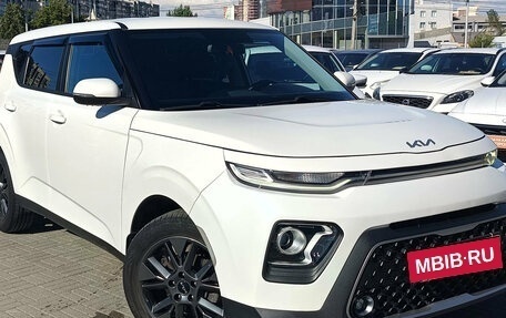 KIA Soul III, 2022 год, 1 800 000 рублей, 2 фотография