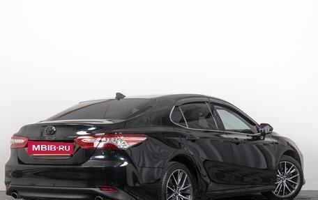 Toyota Camry, 2023 год, 3 699 000 рублей, 6 фотография