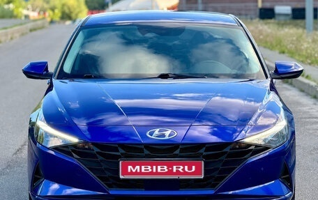 Hyundai Elantra, 2021 год, 2 000 000 рублей, 1 фотография