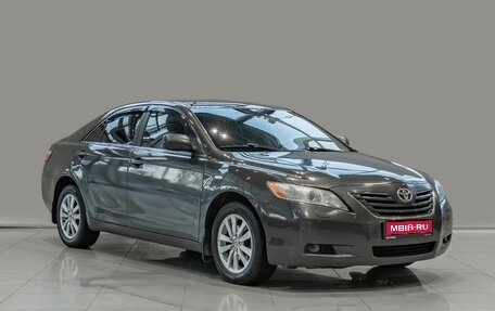 Toyota Camry, 2008 год, 950 000 рублей, 1 фотография